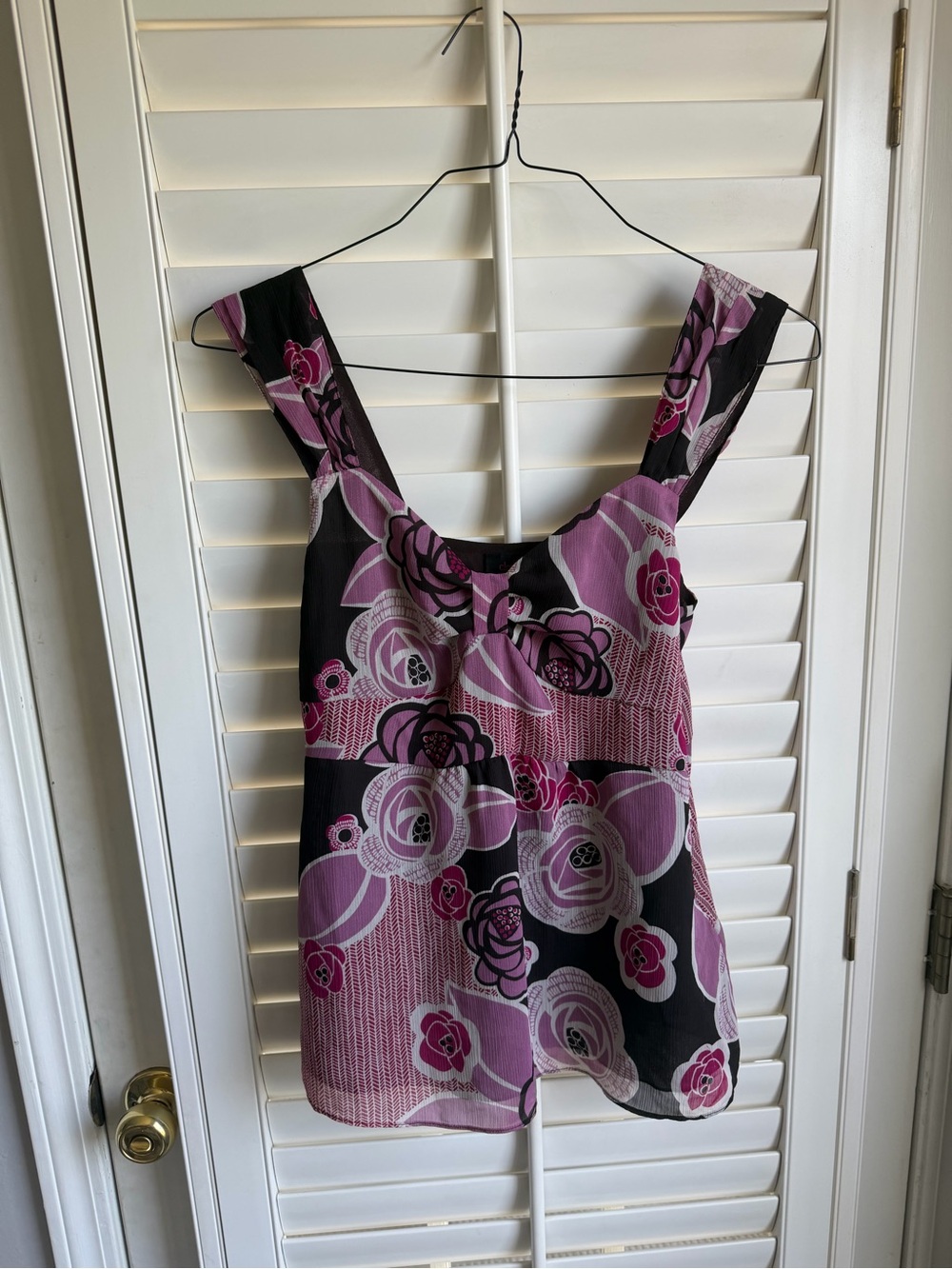 Y2K Clothing by Notations floral chiffon sweetheart tank top sz Small